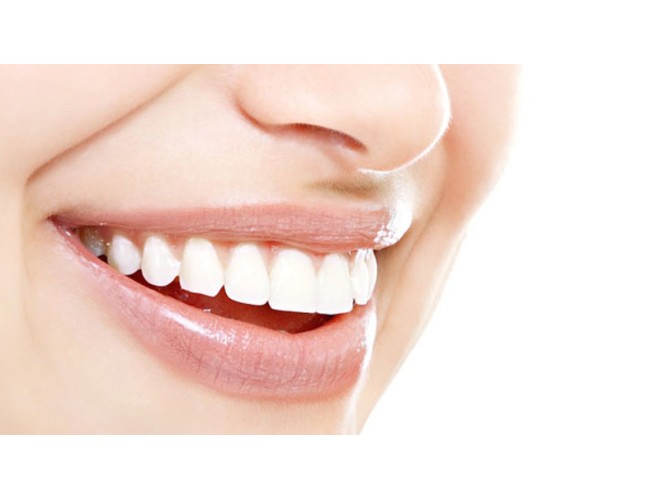 Aromatherapy essential oils for oral health