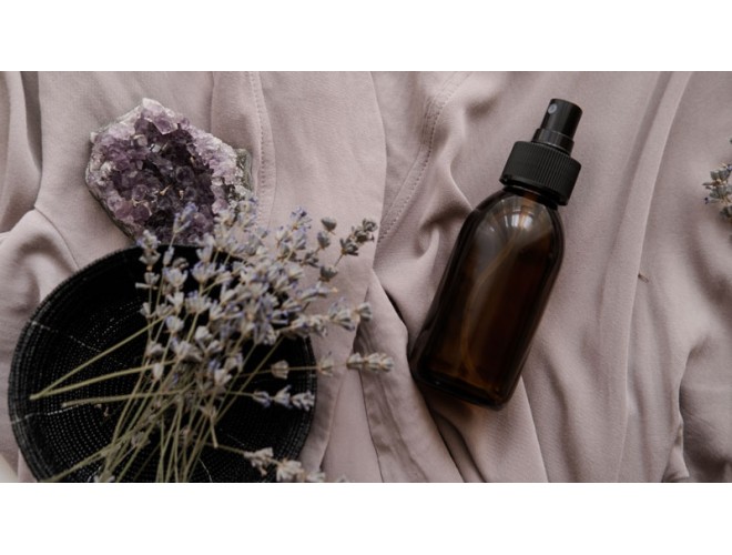 Using Hydrolats for aromatherapy mood sprays Using Hydrolats for aromatherapy mood sprays