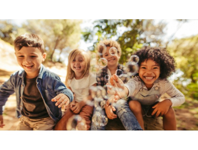 Essential oils for thriving children Essential oils for thriving children