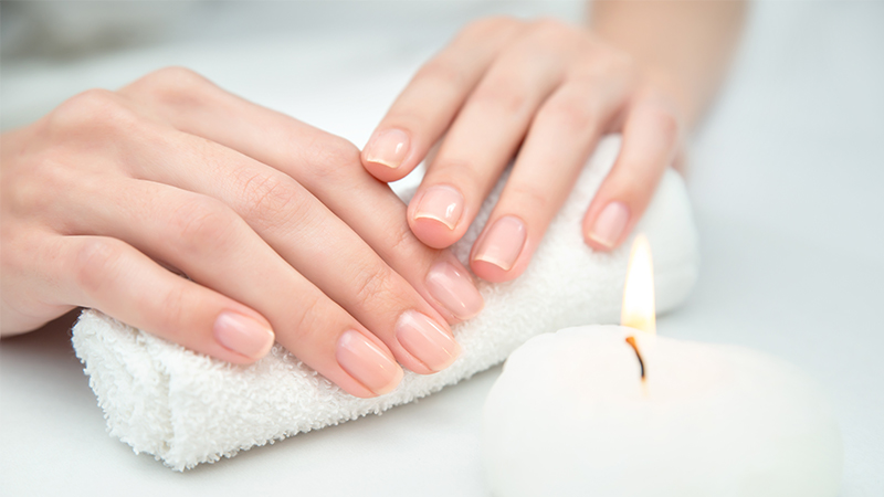 Aromatherapy oils for stronger, healthier nails